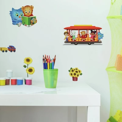 Daniel Tiger Peel And Stick Wall Decals - RoomMates - Image 2